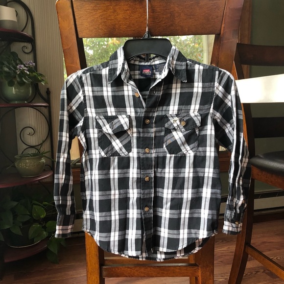 🛑FINAL PRICE🛑 Wrangler Boy’s Shirt Bundle - Picture 3 of 3